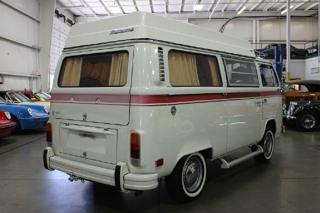 1974 Volkswagen Vanagon Kings Ranch