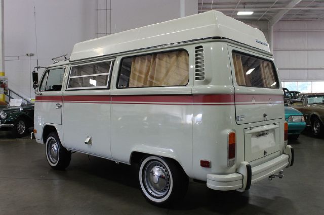 1974 Volkswagen Vanagon Kings Ranch