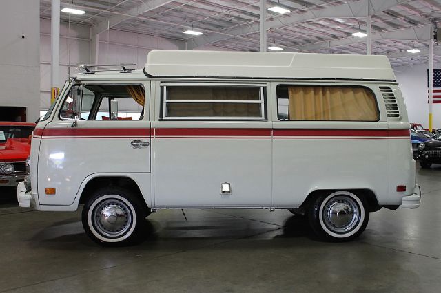 1974 Volkswagen Vanagon Kings Ranch