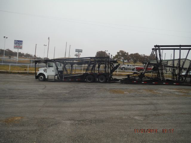 2000 Volvo 11 Car Car Hauler Unknown