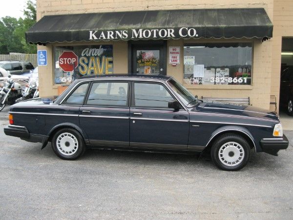 1987 Volvo 240 SR5 TRD Sport