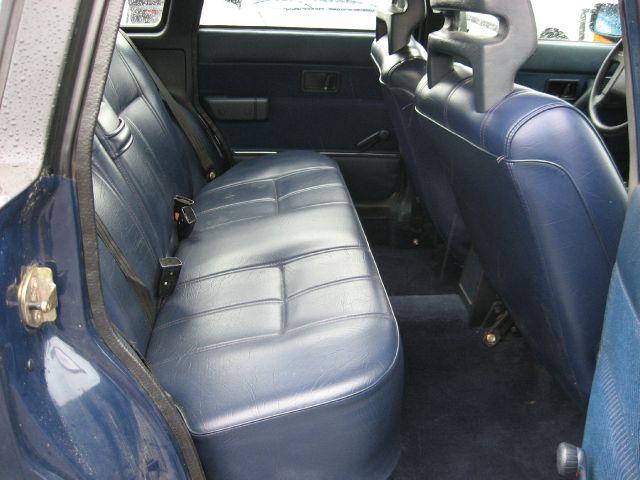 1988 Volvo 240 SR5 TRD Sport