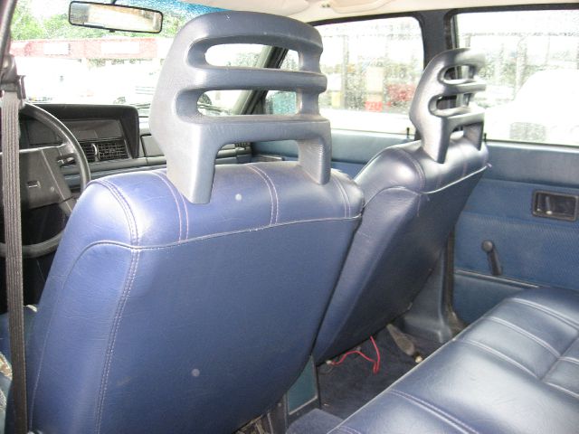 1988 Volvo 240 SR5 TRD Sport