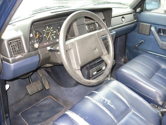 1988 Volvo 240 SR5 TRD Sport