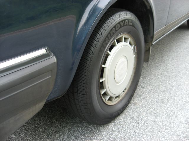 1988 Volvo 240 SR5 TRD Sport