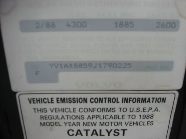 1988 Volvo 240 SR5 TRD Sport