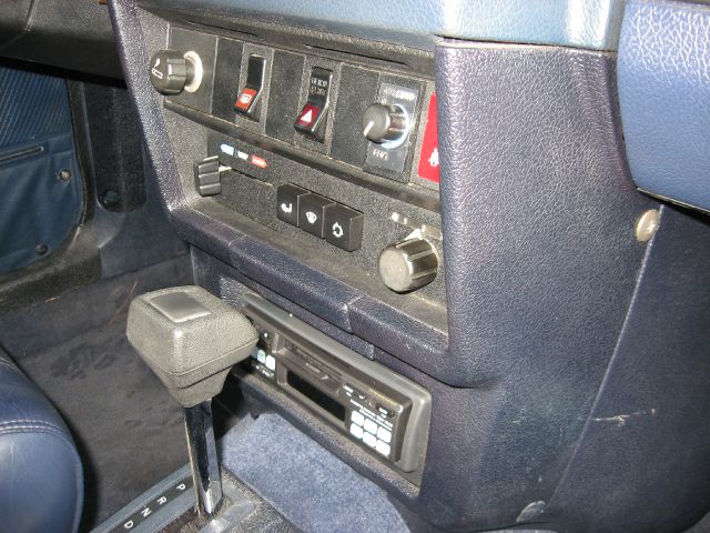 1988 Volvo 240 SR5 TRD Sport