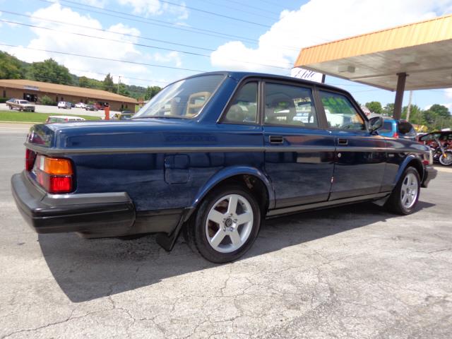 1992 Volvo 240 3.5tl W/tech Pkg