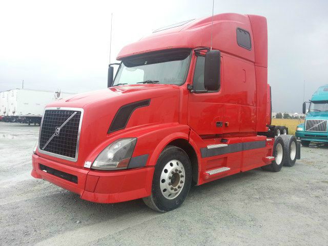 2005 Volvo 670 Unknown