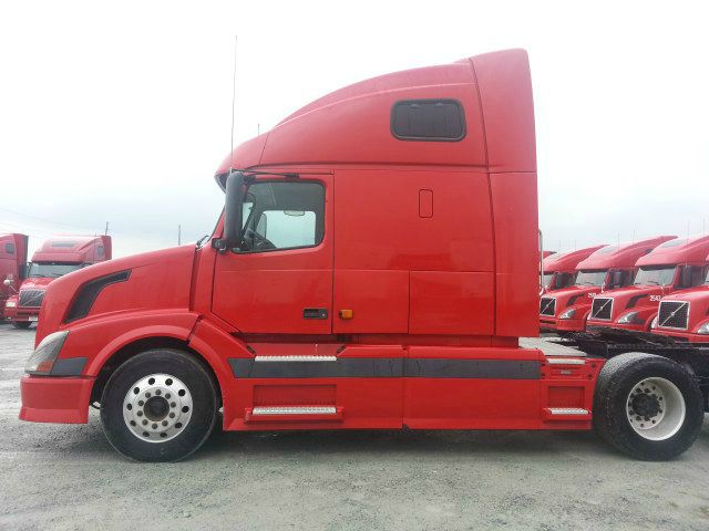 2005 Volvo 670 Unknown