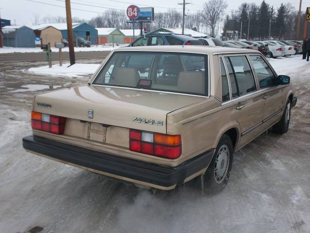 1988 Volvo 740 Series 3.0 Quattro
