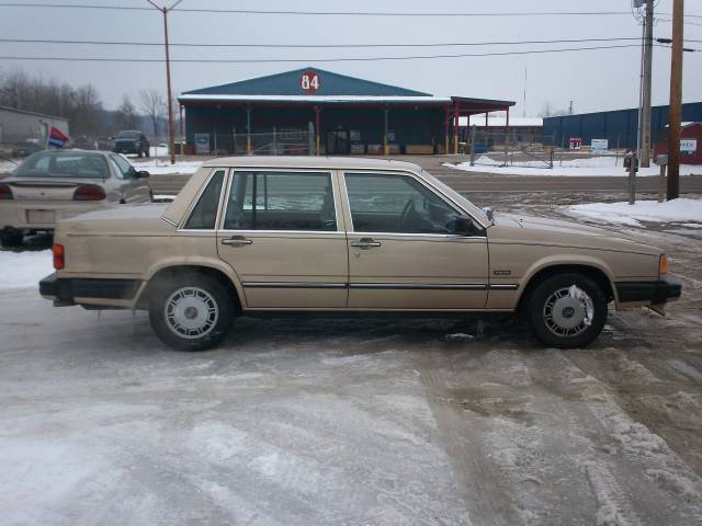 1988 Volvo 740 Series 3.0 Quattro