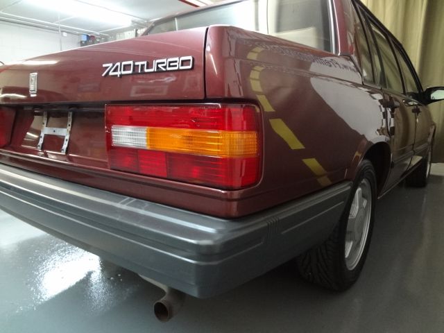 1991 Volvo 740 Series Series 4