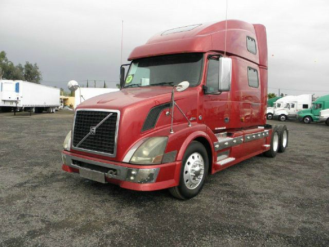 2007 Volvo 780 Unknown