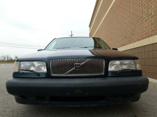 1994 Volvo 850 Series Series 4