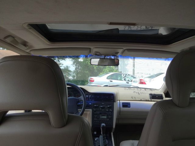 1995 Volvo 850 Series LS Special Value