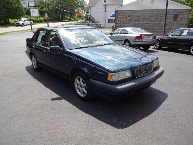 1995 Volvo 850 Series LS Special Value