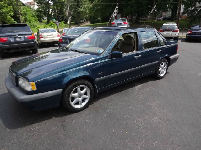 1995 Volvo 850 Series LS Special Value