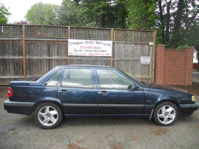 1996 Volvo 850 Series Series 4