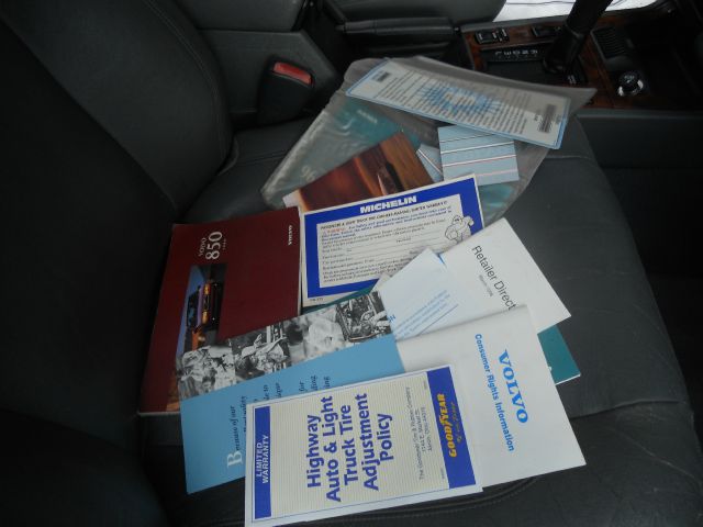 1996 Volvo 850 Series Series 4