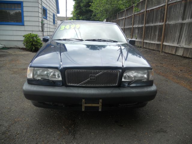 1996 Volvo 850 Series Series 4