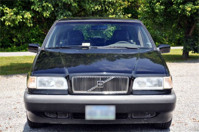 1996 Volvo 850 Series LS Special Value