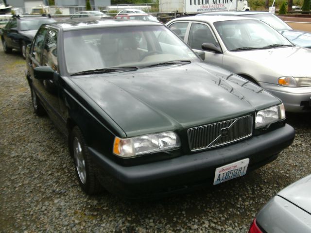 1996 Volvo 850 Series LS Special Value