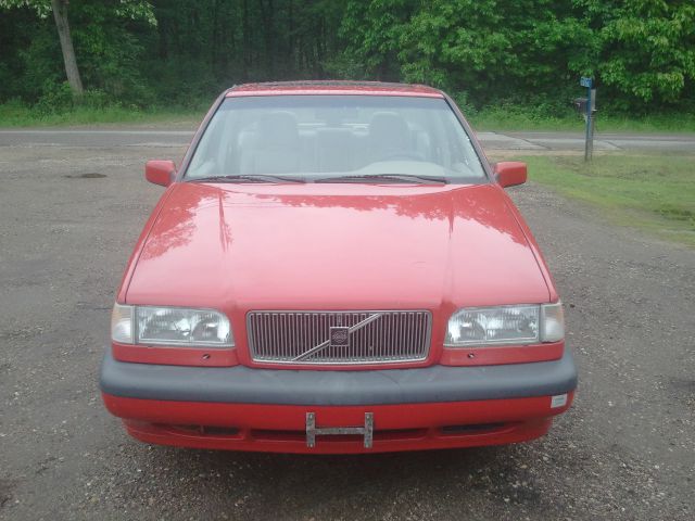 1997 Volvo 850 Series Base