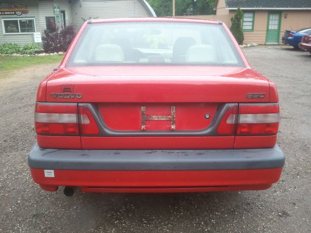 1997 Volvo 850 Series Base