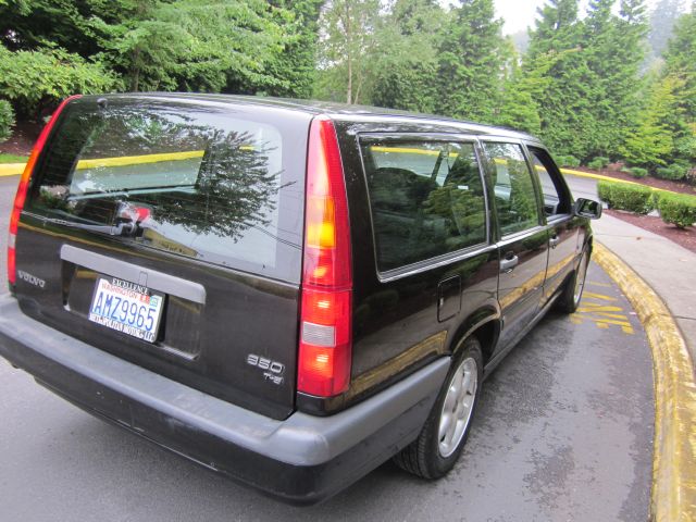 1997 Volvo 850 Series 4X4 ED. Bauer EL
