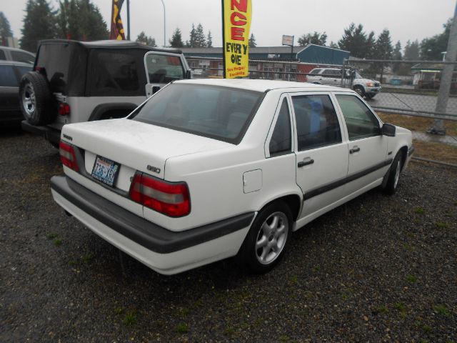 1997 Volvo 850 Series Sport 4x4