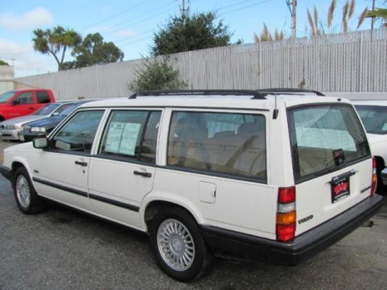 1993 Volvo 940 Series Base