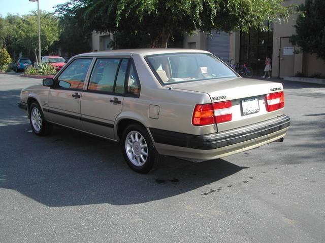 1993 Volvo 940 Series Series 4