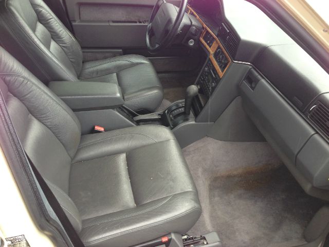 1994 Volvo 960 Series Base