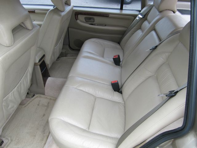 1995 Volvo 960 Series Base