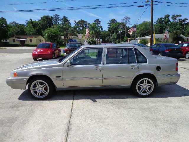 1995 Volvo 960 Series Unknown