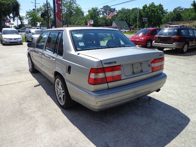 1995 Volvo 960 Series Unknown