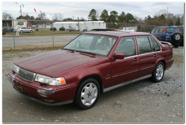 1996 Volvo 960 Series Base