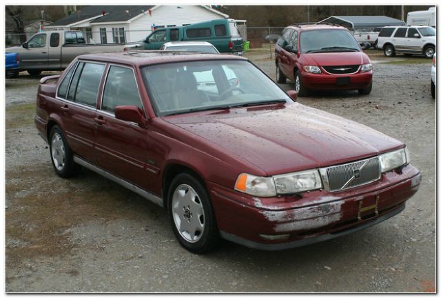 1996 Volvo 960 Series Base