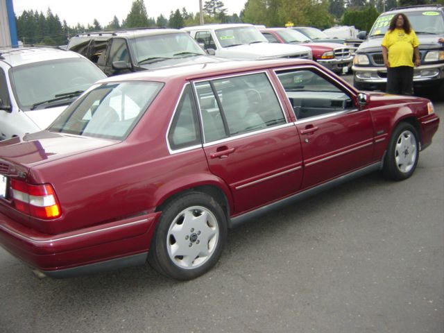 1997 Volvo 960 Series Base