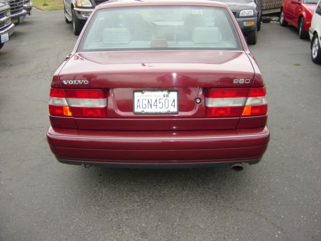 1997 Volvo 960 Series Base