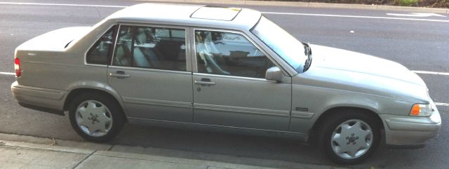 1997 Volvo 960 Series Base