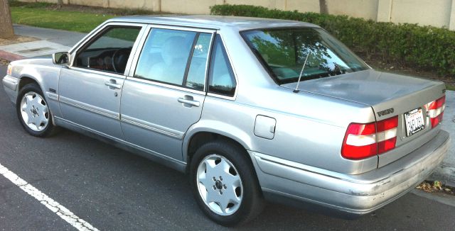 1997 Volvo 960 Series Base