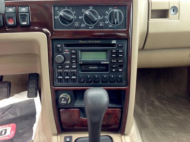 1997 Volvo 960 Series Unknown