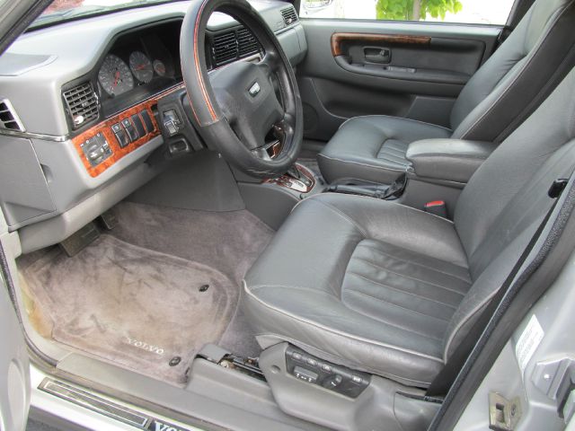 1997 Volvo 960 Series Base