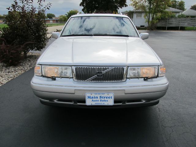 1997 Volvo 960 Series Base