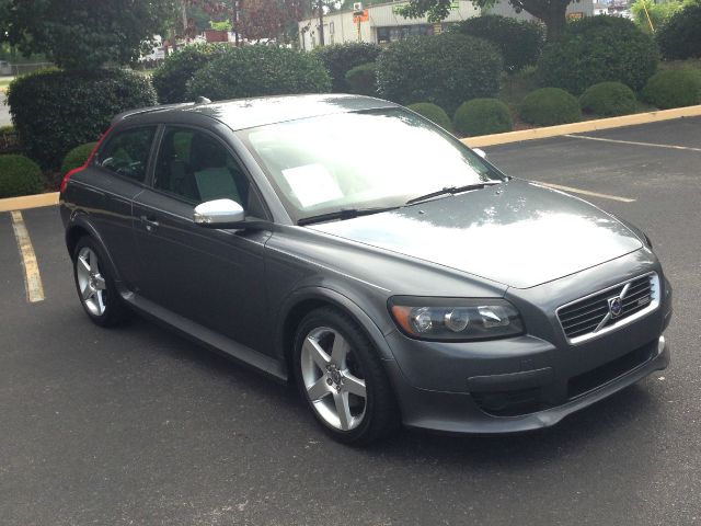 2008 Volvo C30 5.5L V12