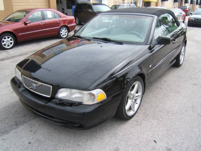 2000 Volvo C70 SL1