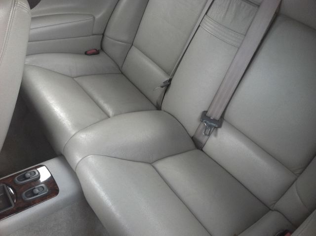 2001 Volvo C70 4dr 114 WB XLT 4WD