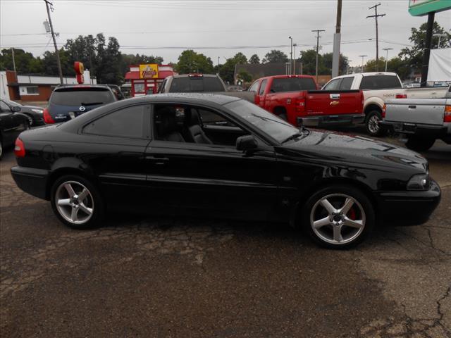 2001 Volvo C70 SLT 3RD ROW 4X4